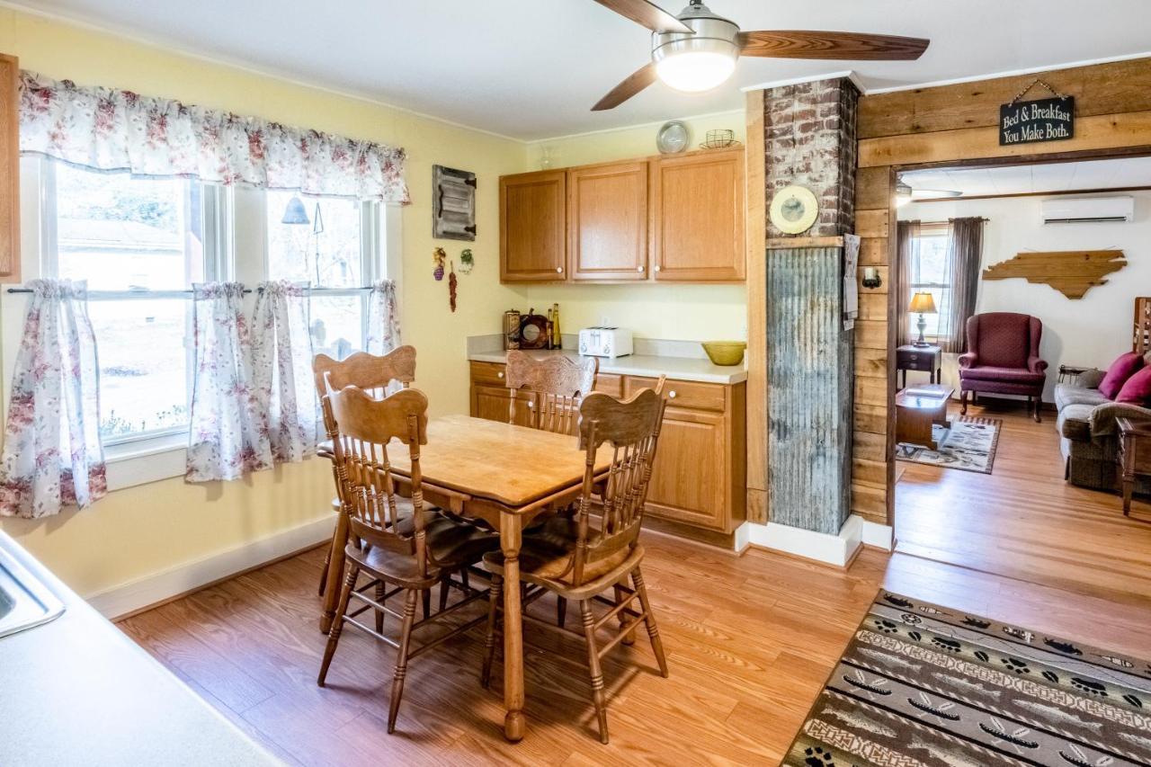 Deep Creek Shambala Bryson City Exterior foto