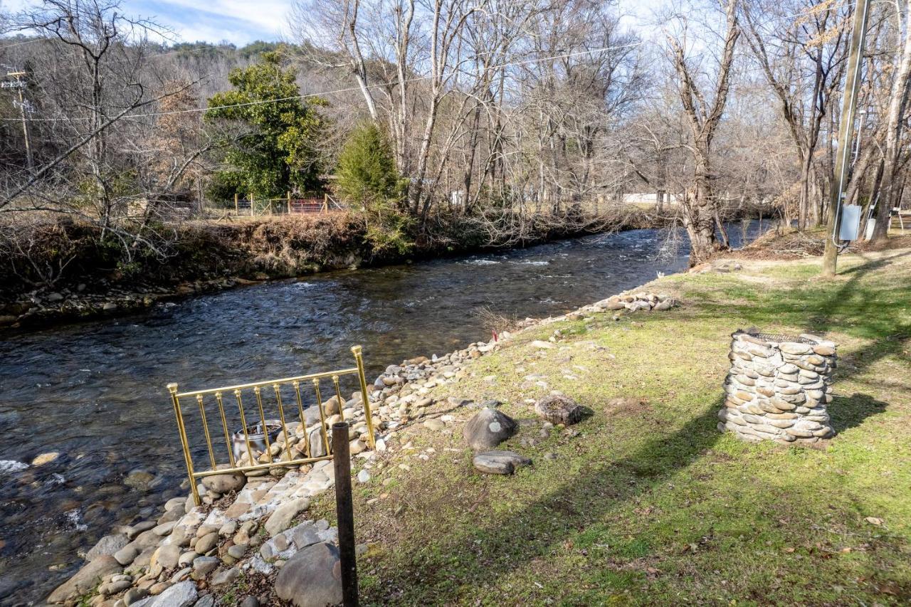 Deep Creek Shambala Bryson City Exterior foto
